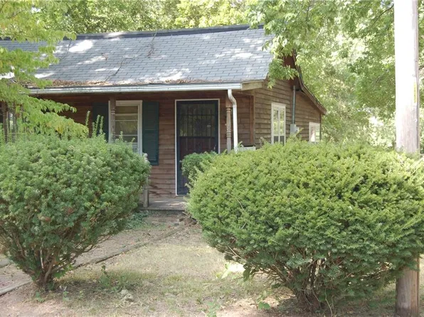 715 E Lincoln St, Clinton, MO 64735