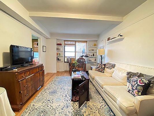 1st image of 161 W 16th St APT 10I