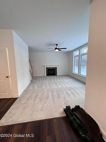 4th image of 49 Mallory Way