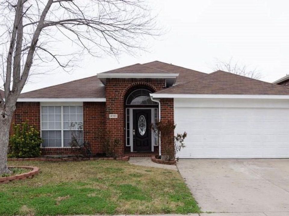 1st image of 4101 Willoughby Dr