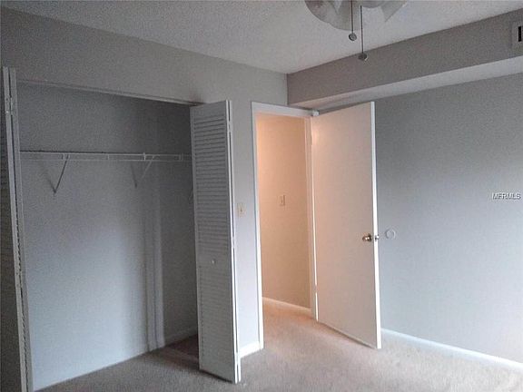 4th image of 3535 Sable Palm Ln Unit F