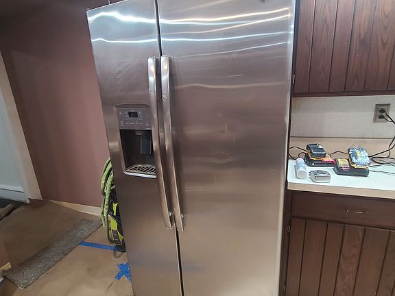 4th image of 414 W Washington St #1