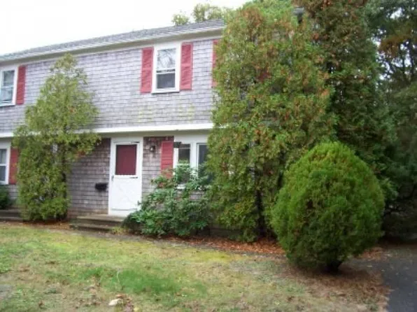 110 Regional Ave, South Yarmouth, MA 02664