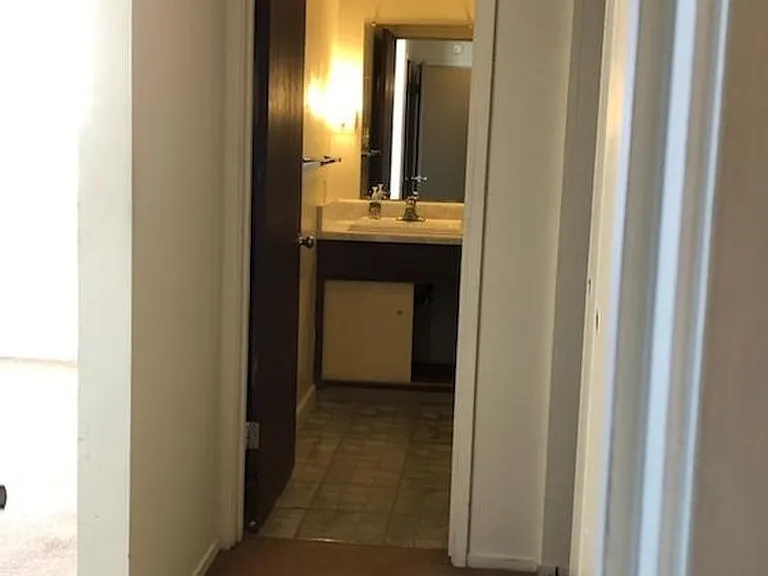 1550 Walnut St #10 — Photo 22