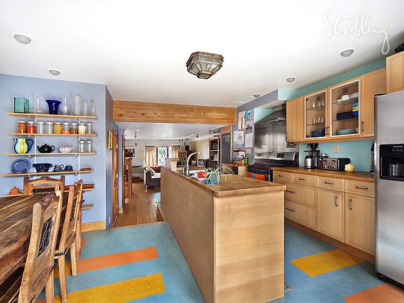 2nd image of 277 21st St