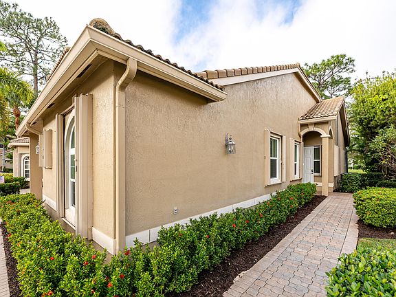 5th image of 7014 Torrey Pines Circle