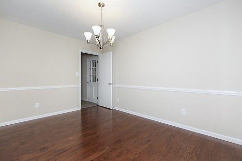 5th image of 771 Rainbow Forest Dr