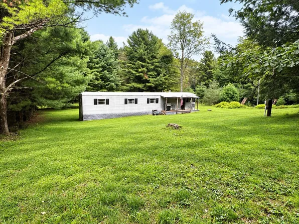 353 Francis Rd, Clarington, PA 15828