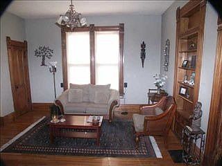 3rd image of 348 Buttles Ave