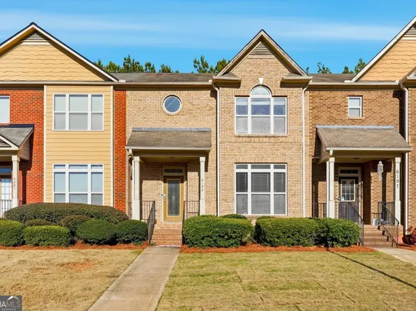 6199 Thorncrest Dr, Tucker, GA 30084
