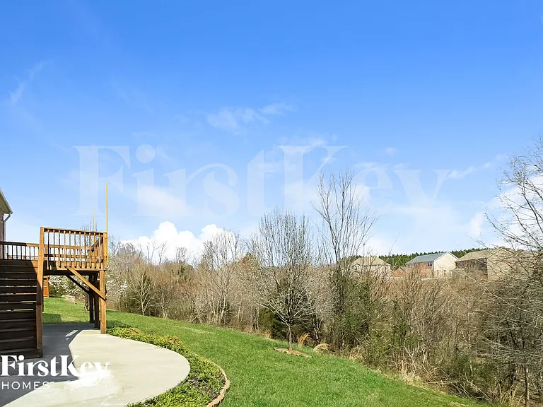 1643 Ashmead Ln — Photo 16