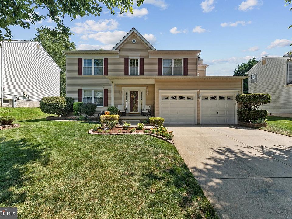 1st image of 6208 Greenleaf Ln