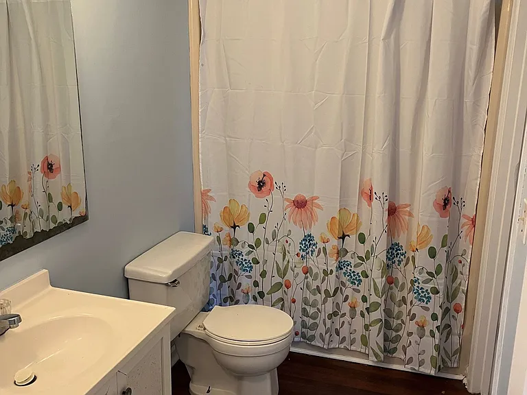 901 Raiford Ln #B — Photo 5