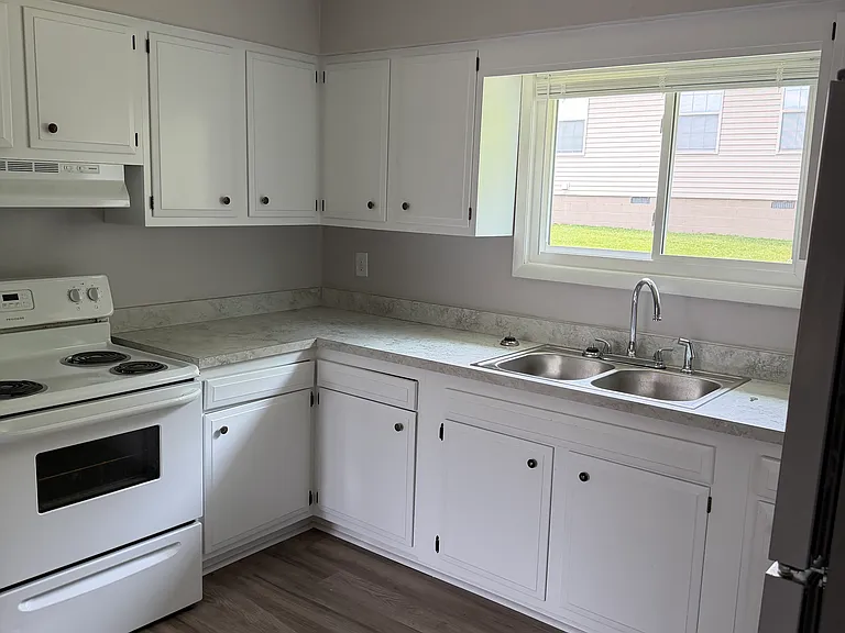 501-505 N 4th St #503 — Photo 5