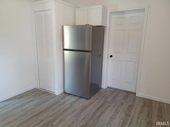 5th image of 1524 Jackson Ave