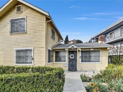 5353 E Huntington Dr N, Los Angeles, CA, 90032