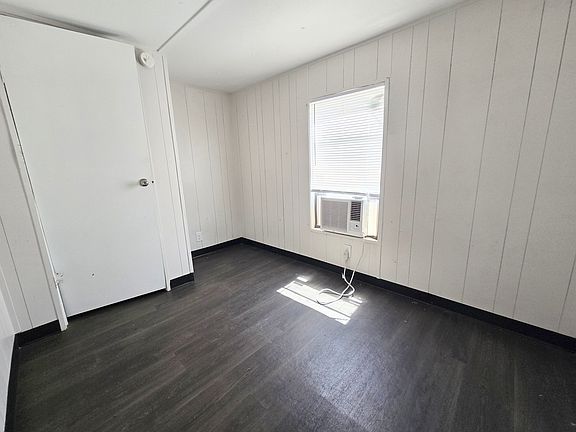 4th image of 3219 Slash Pine Rd #21