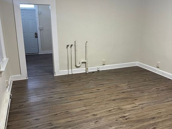 3rd image of 20-22 Elizabeth St #20
