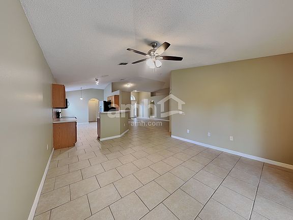 5th image of 16560 Corner Lake Dr