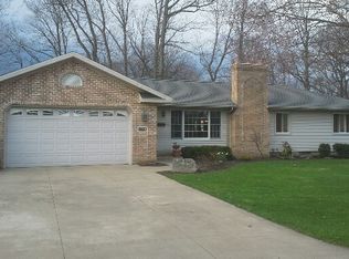 1579 Union St, Barberton, OH 44203
