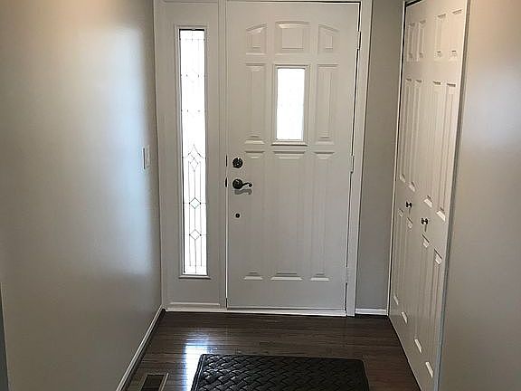 Foyer / entry