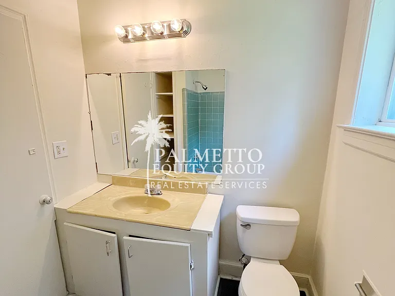 405 Richardson Ave #A — Photo 11
