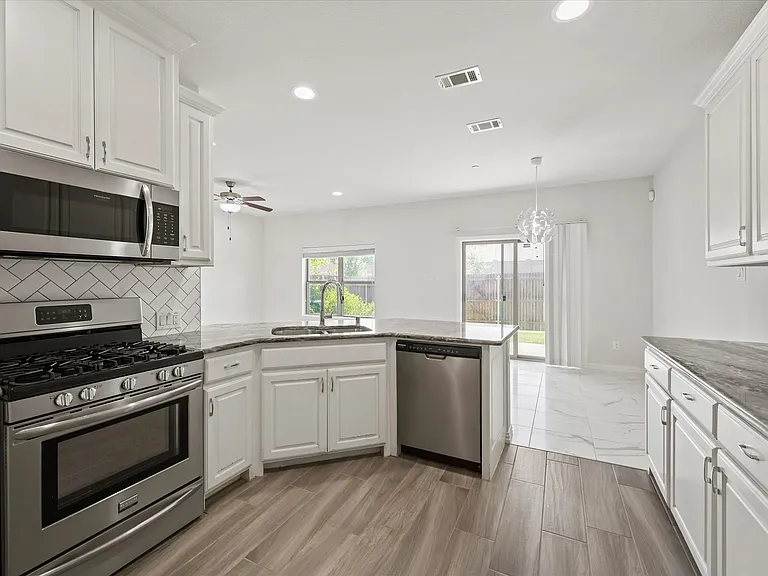 2317 Cortellia St — Photo 24