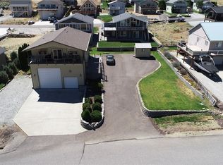 220 E Marine View Pl, Orondo, WA 98843