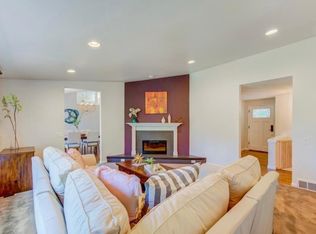 15812 SE 43rd Pl, Bellevue, WA 98006