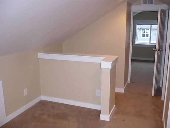 3rd image of 8256 Chilliwack Rd