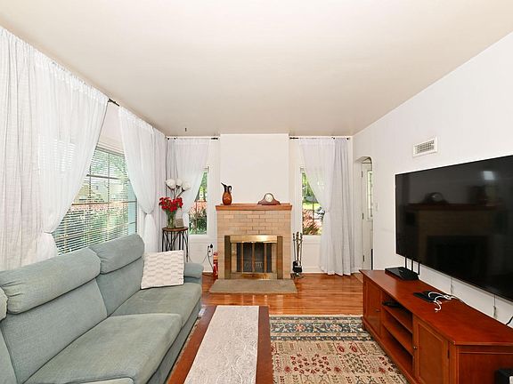 3rd image of 3873 S 56th STREET
