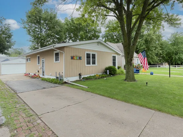 2127 36th St, Rock Island, IL 61201