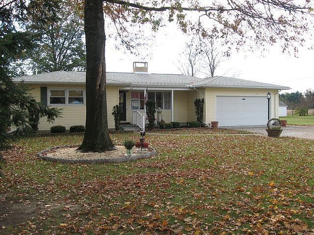 2nd image of 160 Woodlawn Ave