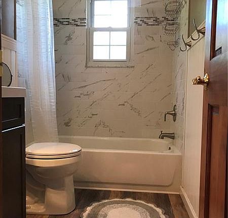 4th image of 9888 Deerfield Dr