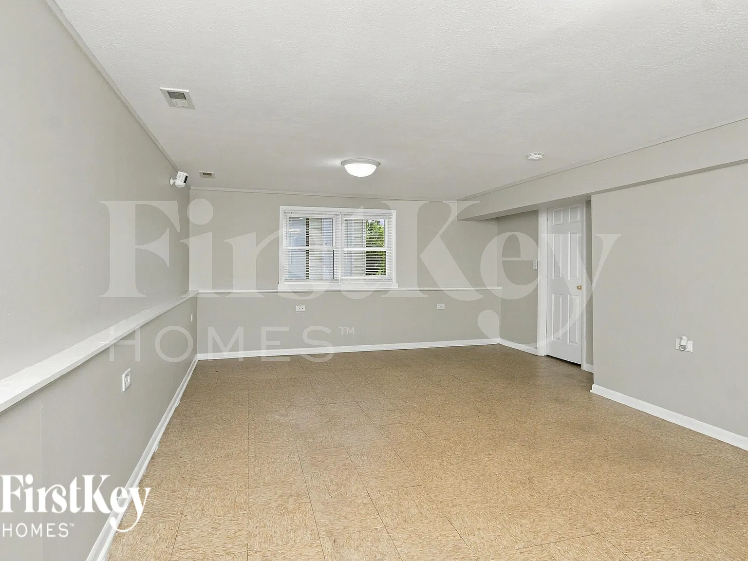 3 bed, 2.0 bath, 1360 sqft, $2,510 — Photo 4