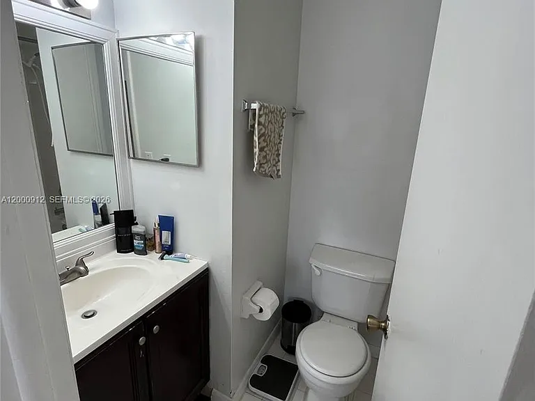 171 Riviera Cir #61 — Photo 12