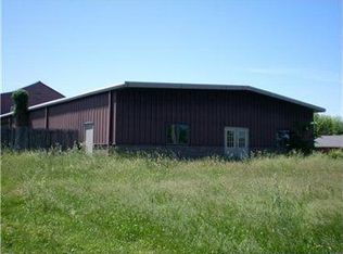 2356 Harlansburg Rd, New Castle, PA 16101