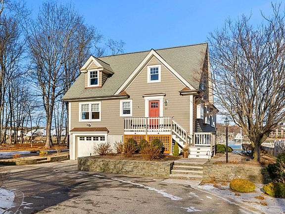 2nd image of 30R Harbor St