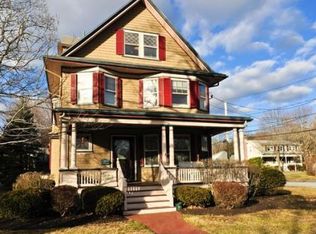 67 May St, Needham, MA 02492