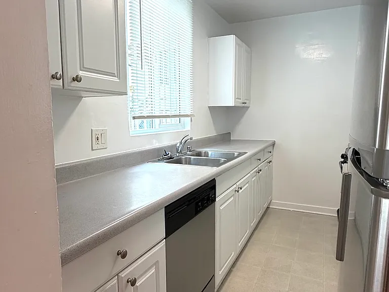 5937 Gregory Ave #5826 — Photo 3
