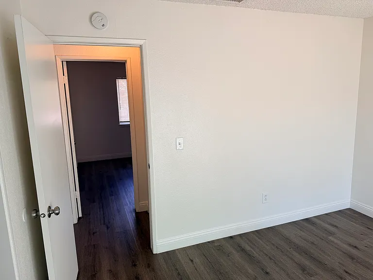 18765 Juniper St — Photo 22