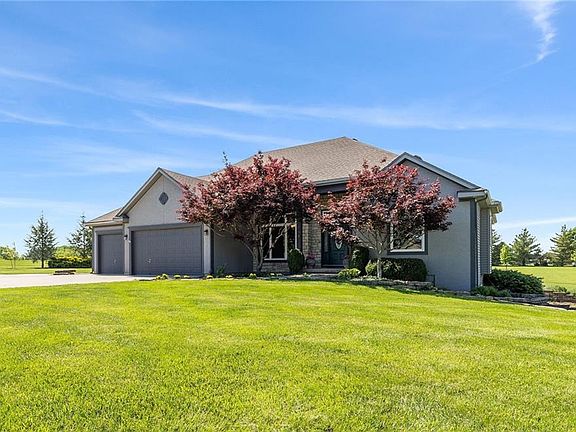 2nd image of 24503 E Woodland Cir