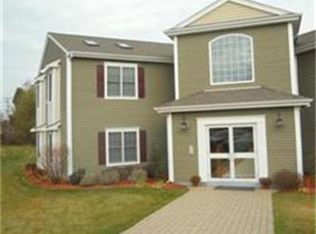 215 Longmeadow Rd UNIT 101, Taunton, MA 02780