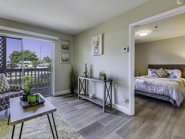 Aventine at Lantana - 55+ Active Adult Apartments — Photo 8
