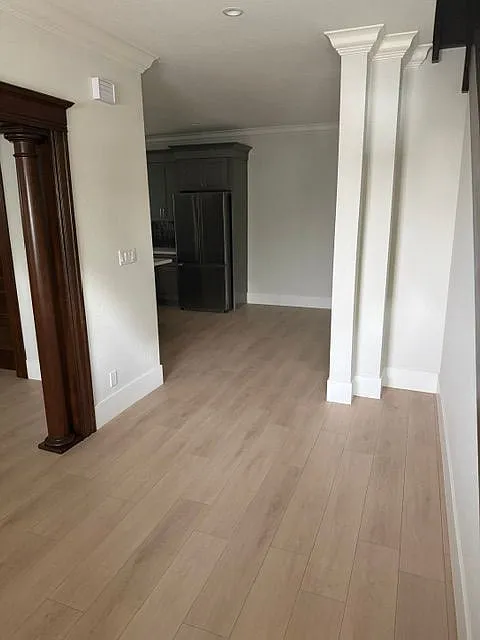 4 bed, 2.5 bath, $4,250 — Photo 4