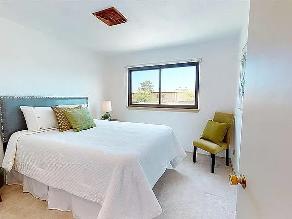 323 Cheryl Ave — Photo 3