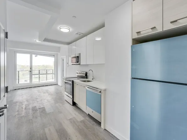 2735 East 13th Street image 1 of 9