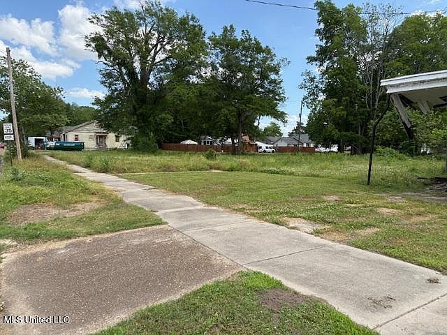 2nd image of 1201-7 Strong Ave