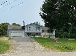 1250 State Rd, Rock Creek, OH 44084