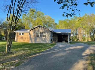 5069 Highway 3, Sarah, MS 38665